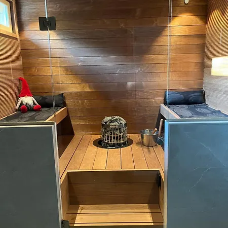 Brand New - Arctic Circle Hideaway Apartment *
