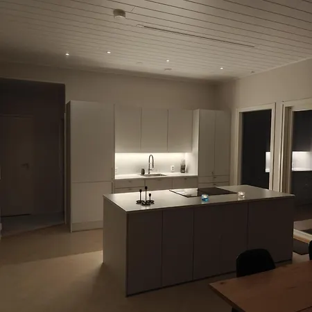 Brand New - Arctic Circle Hideaway Apartment *